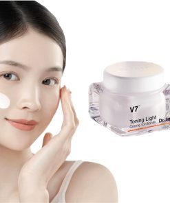 Kem dưỡng trắng Dr.Jart+ V7 Toning Light